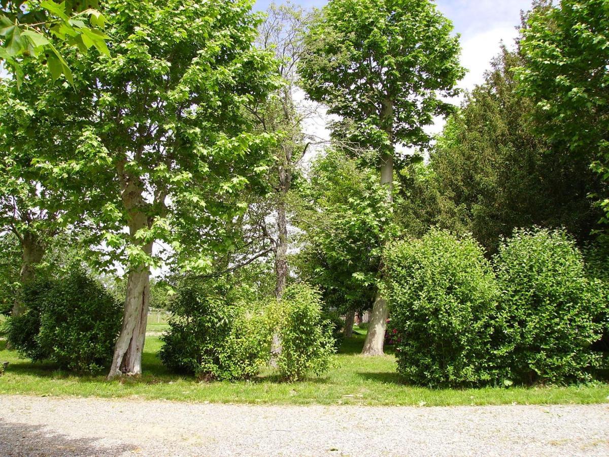 B&B Le Domaine Des Marcoujans Saint-Elix-le-Chateau Экстерьер фото